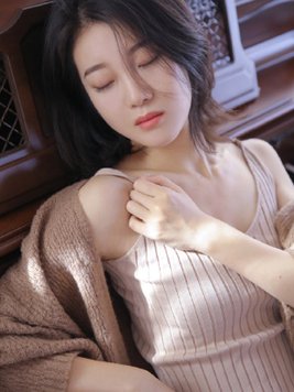 丈母娘比我小